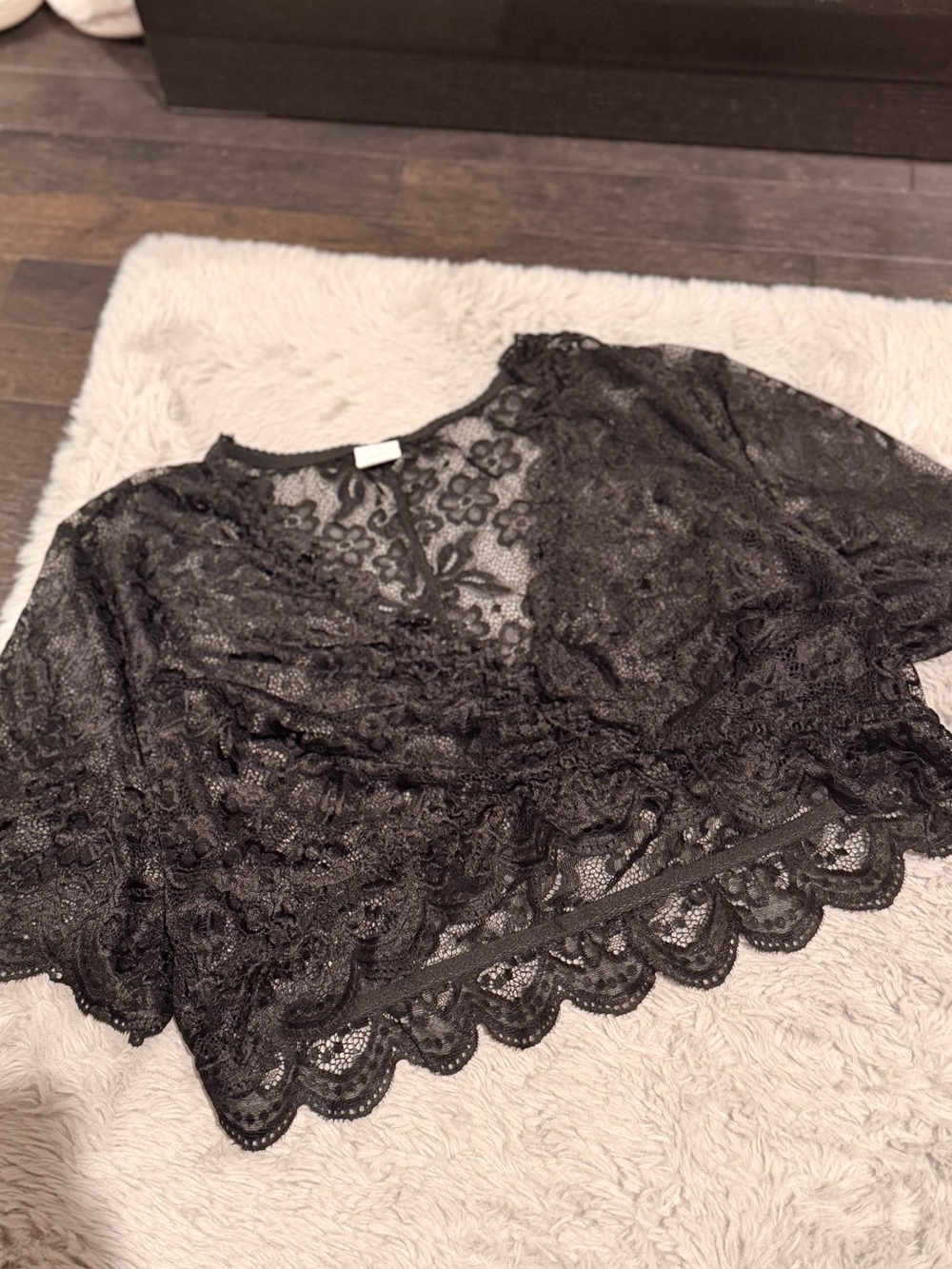 Amazon Black Floral Lace Cropped Camisole